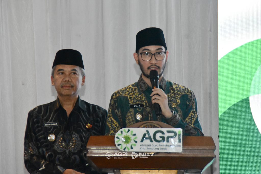 Bupati Bandung Barat Dukung Kesejahteraan Guru dalam Silaturahmi Akbar AGPI