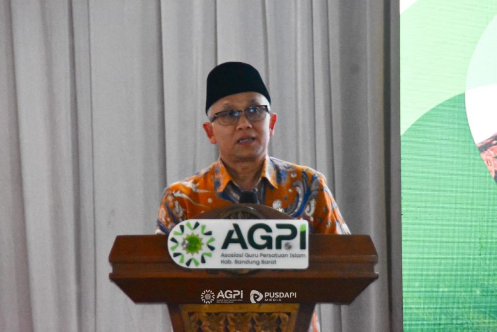 Silaturahmi Akbar Guru Persis KBB, Wakil Menteri Dikdasmen Bahas Penguatan Sinergi Pendidikan