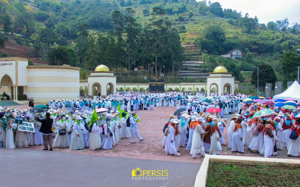 PW Persistri Jawa Barat Gelar Manasik Haji Sekaligus Soft Launching Musywil VIII